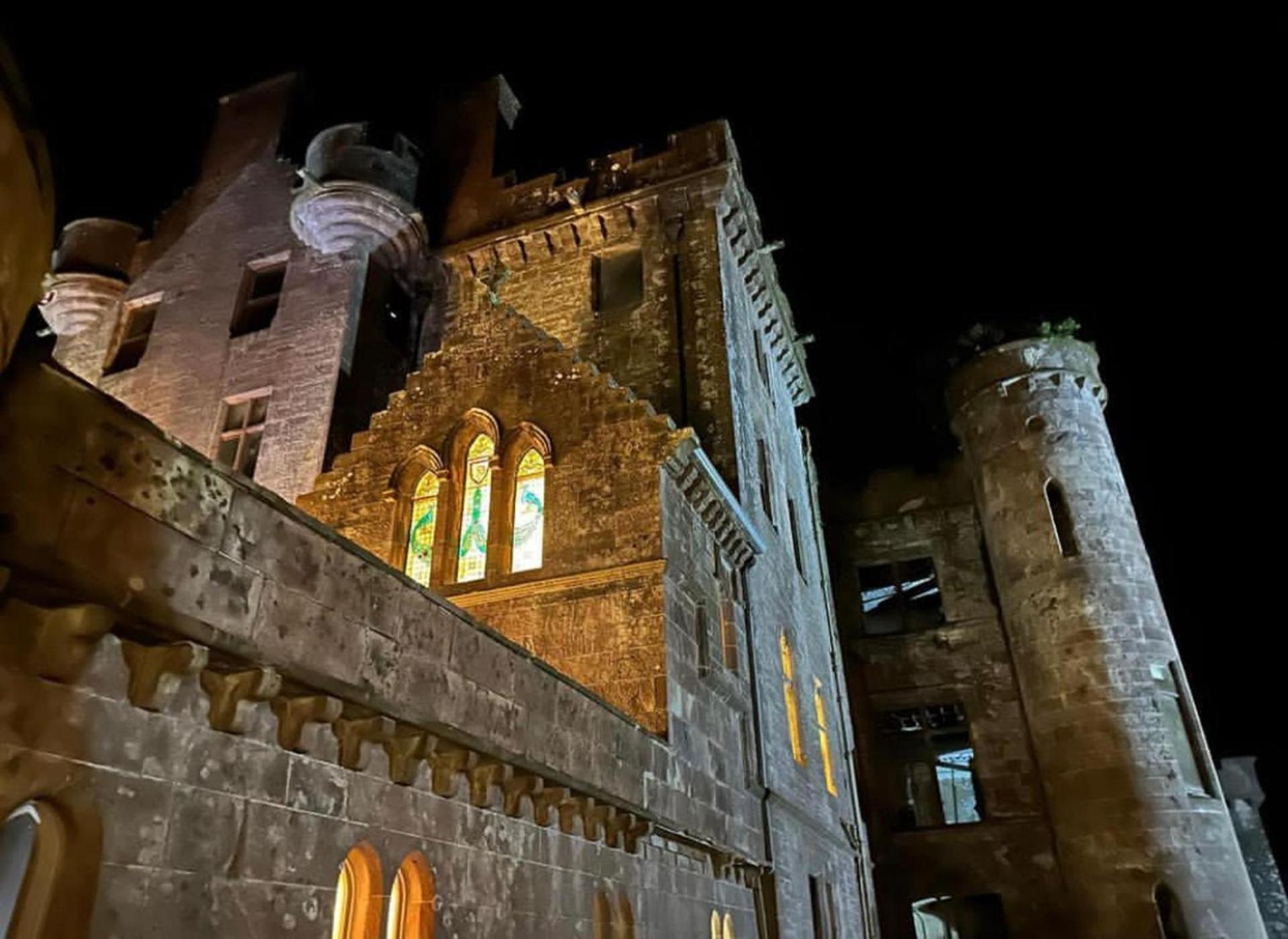 Luxury Woodland Lodge Retreat At Culdees Castle クリフ エクステリア 写真